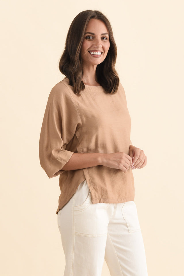 Tommy Taupe Side Split Top,Brunette model,alt text|model:MJ image 5