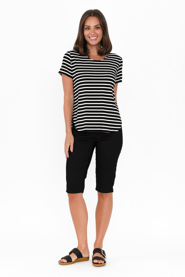 alt text|model:MJ image 8