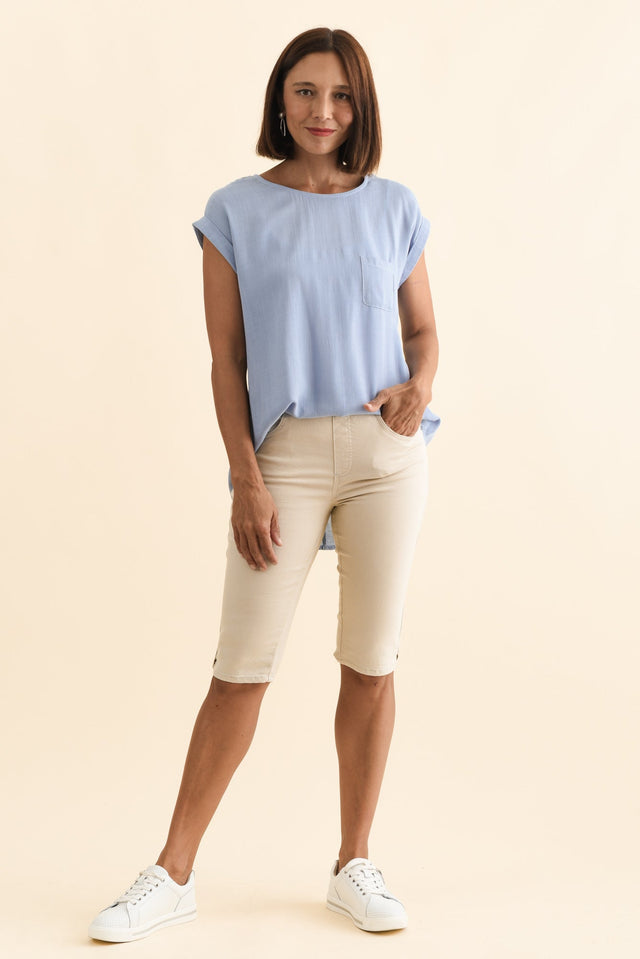 Tora Natural Stretch Shorts,Brunette model,alt text|model:Cara image 8