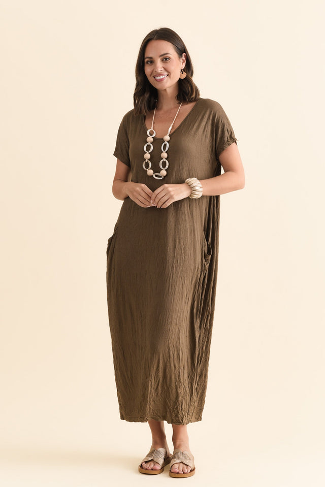 alt text|model:MJ image 7