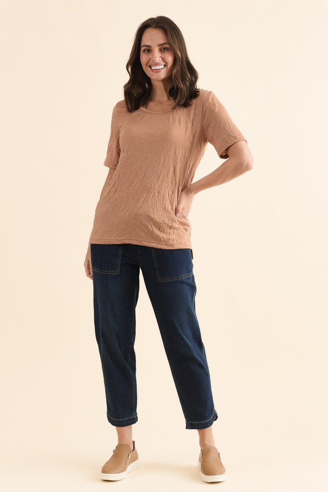 Travel No-Iron Rust Scoop Neck Top,Full Body,Brunette model,alt text|model:MJ