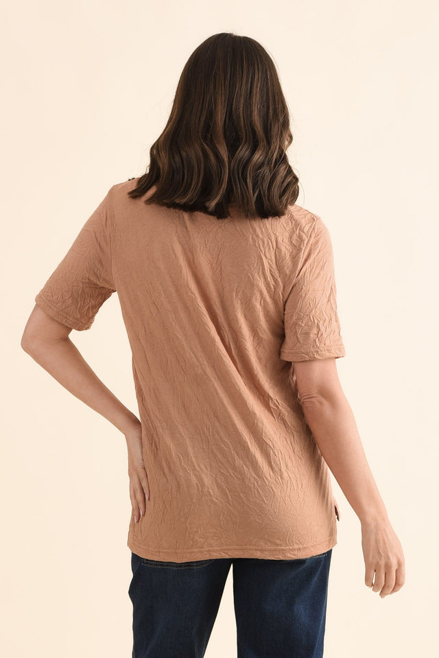 Travel No-Iron Rust Scoop Neck Top,Back,Brunette model,alt text|model:MJ image 4