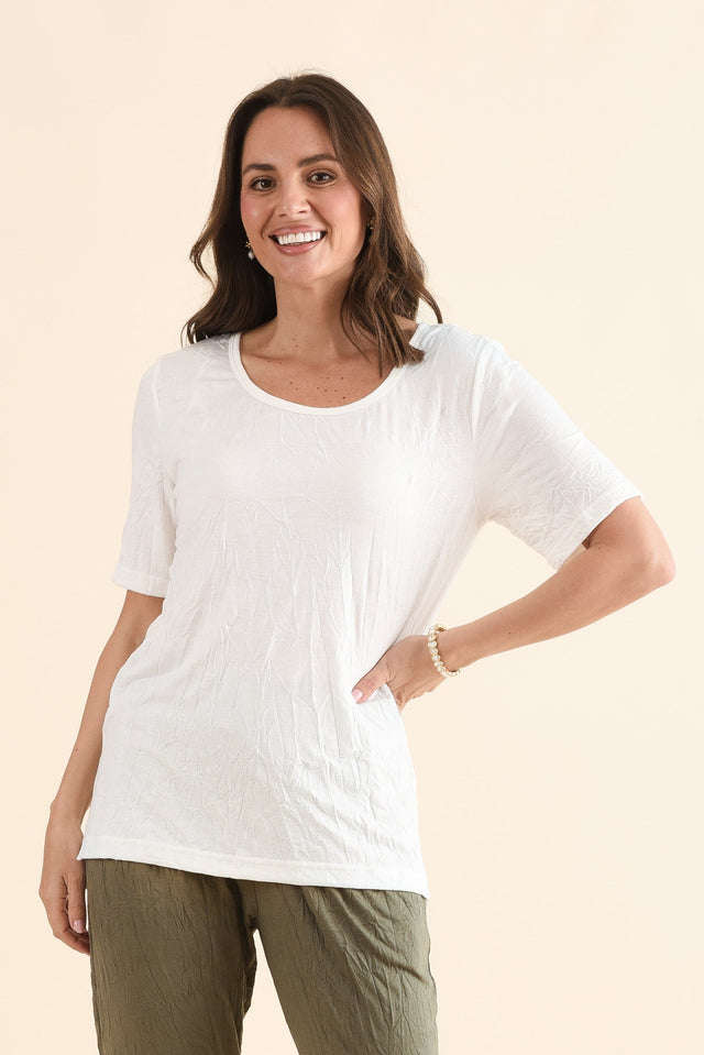 Travel No-Iron White Scoop Neck Top,Front,Brunette model,alt text|model:MJ image 1