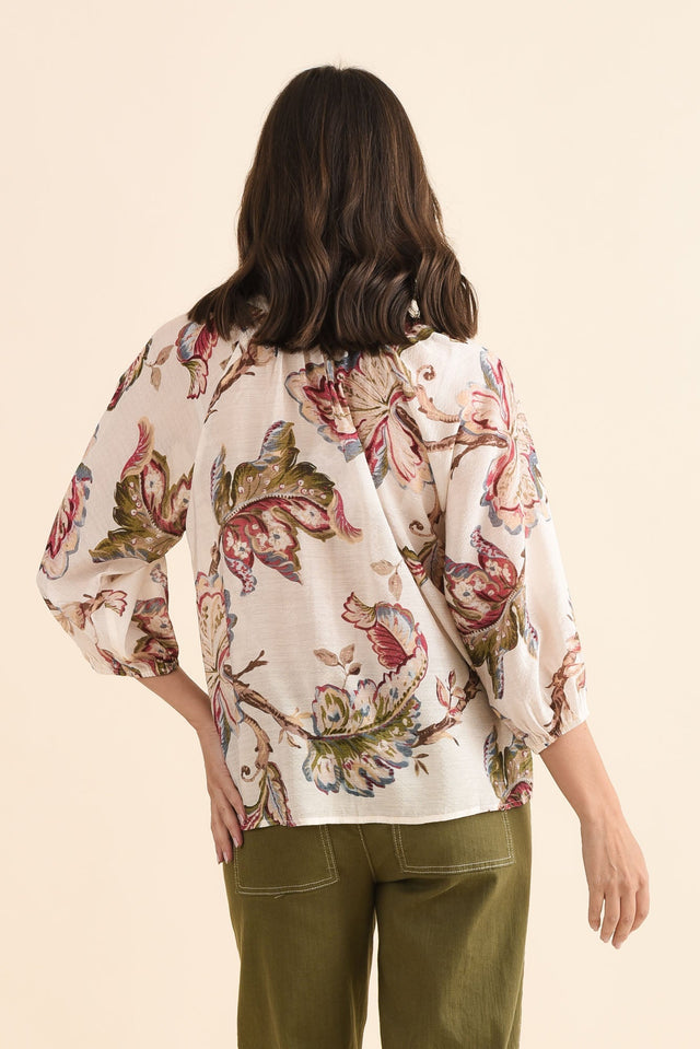 Trey Khaki Garden Button Blouse,Back,Brunette model,alt text|model:MJ image 4