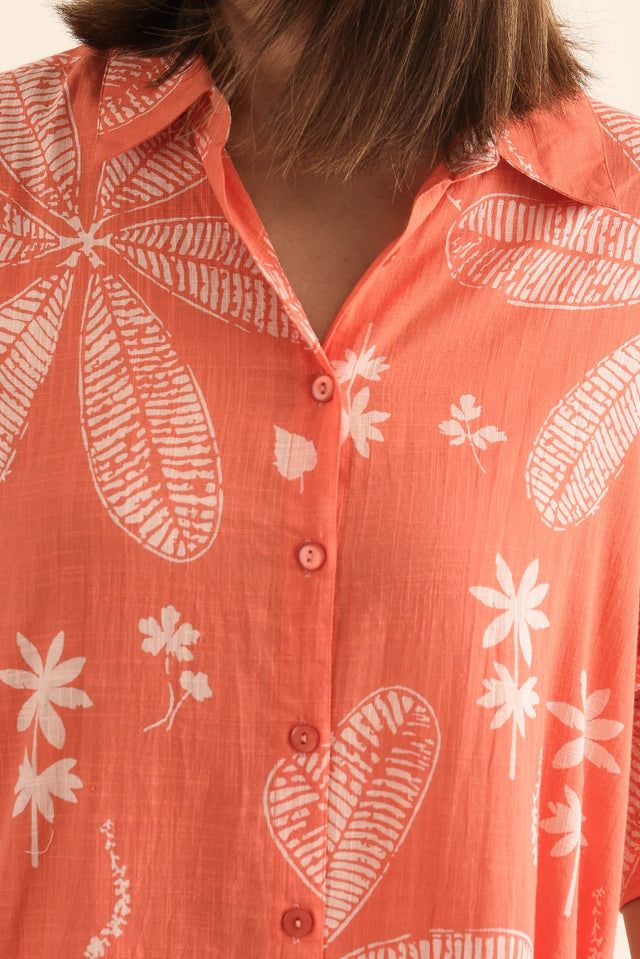 Tricia Peach Flower Cotton Shirt Dress,Detail,Brunette model,alt text|model:Cara image 5