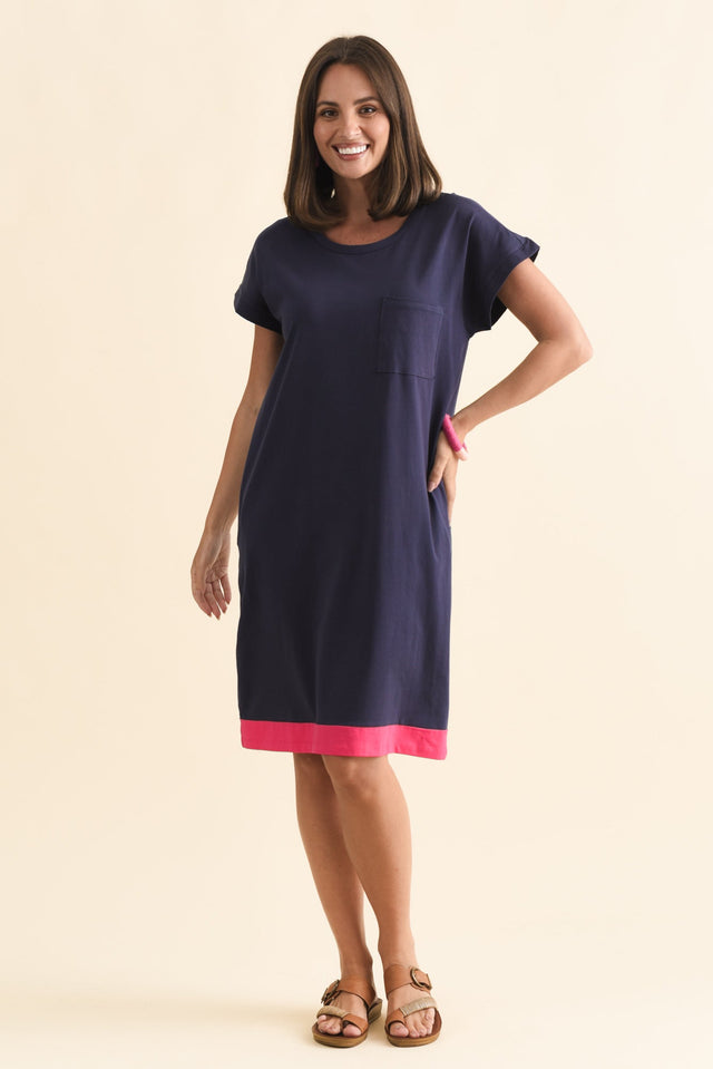 alt text|model:MJ image 7