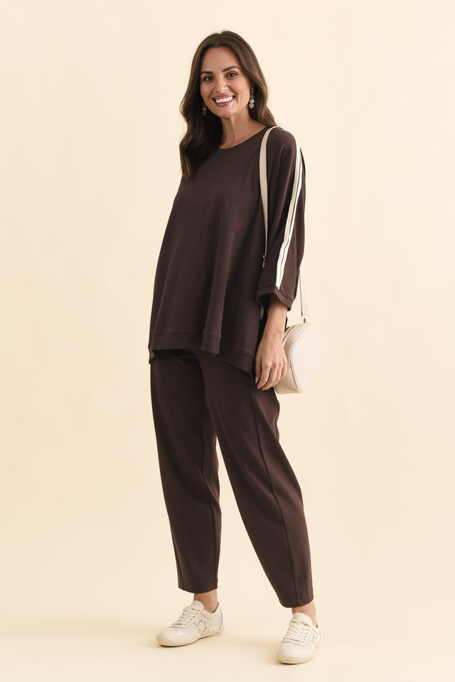 alt text|model:MJ image 2