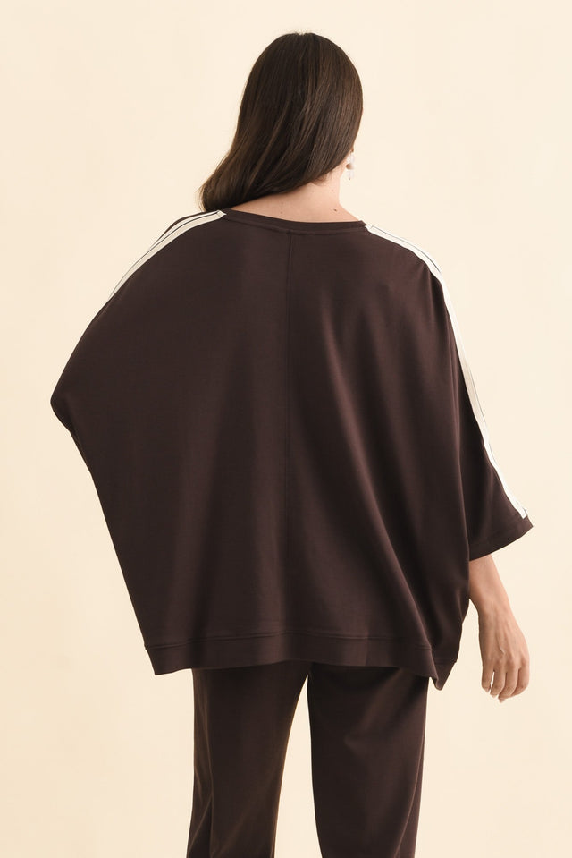 alt text|model:MJ image 4