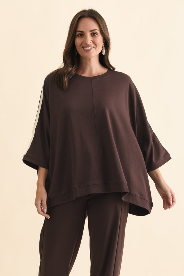 alt text|model:MJ image 1