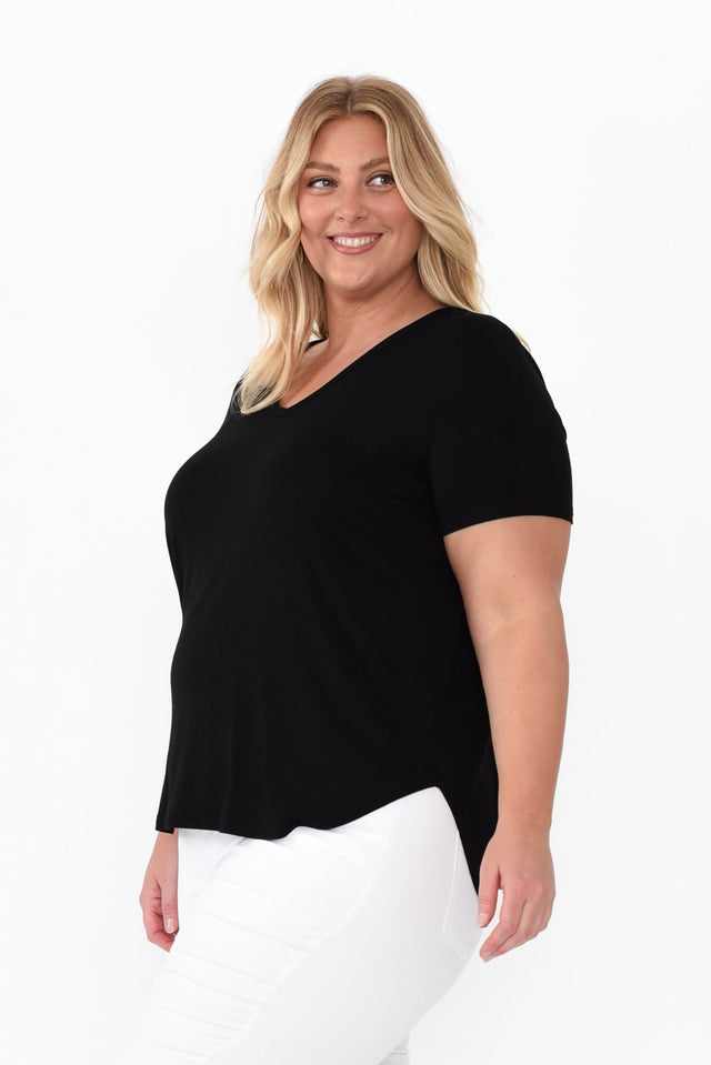 Veronica Black Bamboo Tee,Blonde model,alt text|model:Caitlin image 11