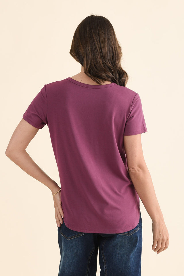 Veronica Plum Bamboo Tee,Back,Brunette model,alt text|model:MJ image 4