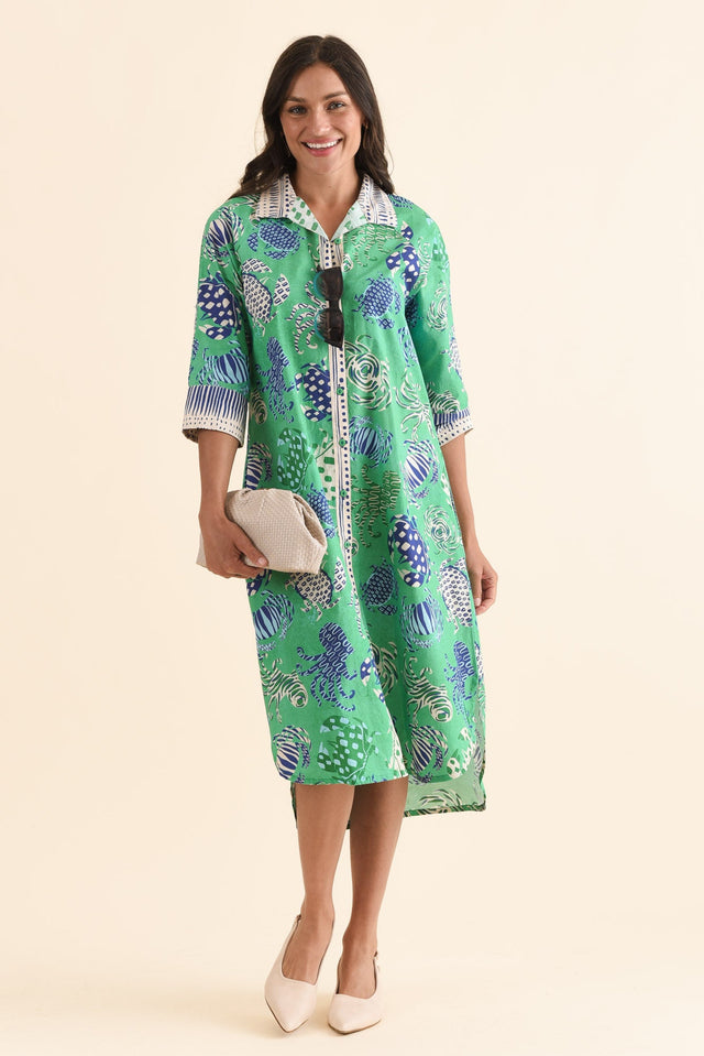 Vossie Green Coastal Cotton Poplin Dress,Front,Brunette model,alt text|model:Brontie