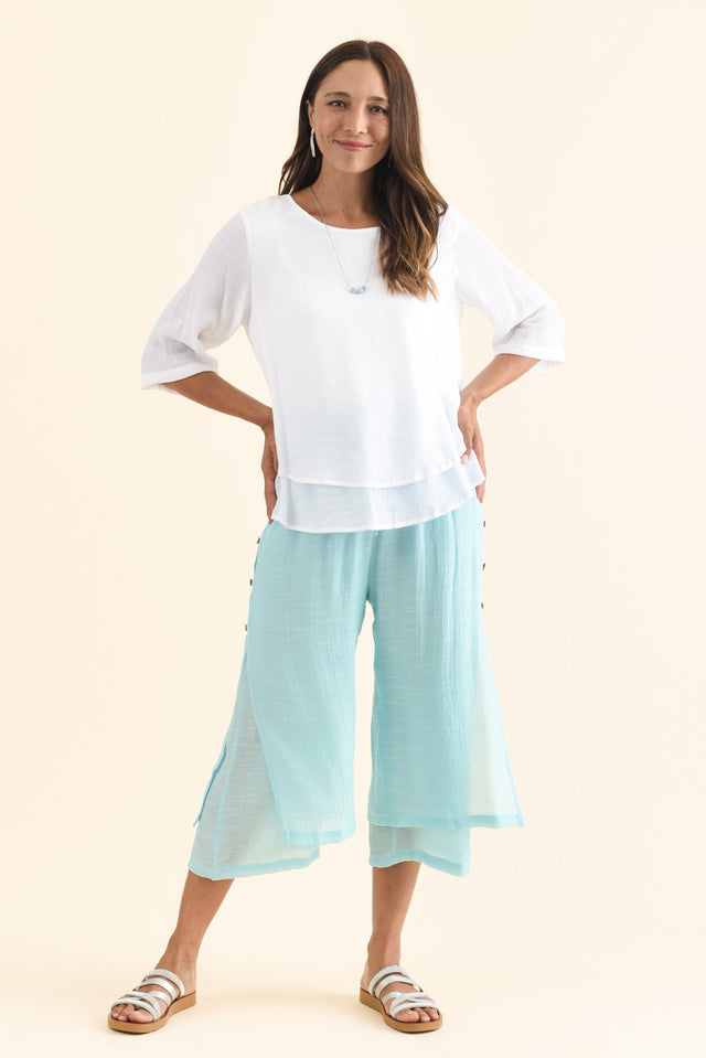 alt text|model:Cara image 7