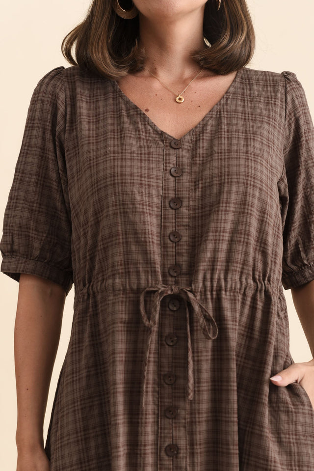 alt text|model:MJ image 6