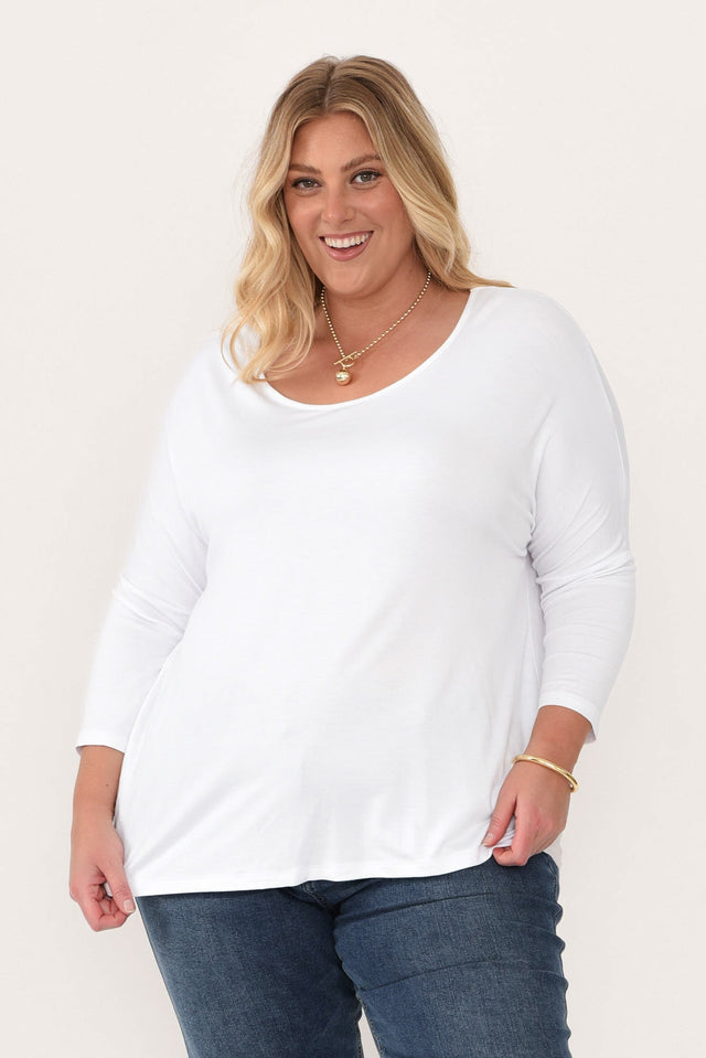 White Milan 3/4 Sleeve Top,Blonde model,alt text|model:Caitlin image 8