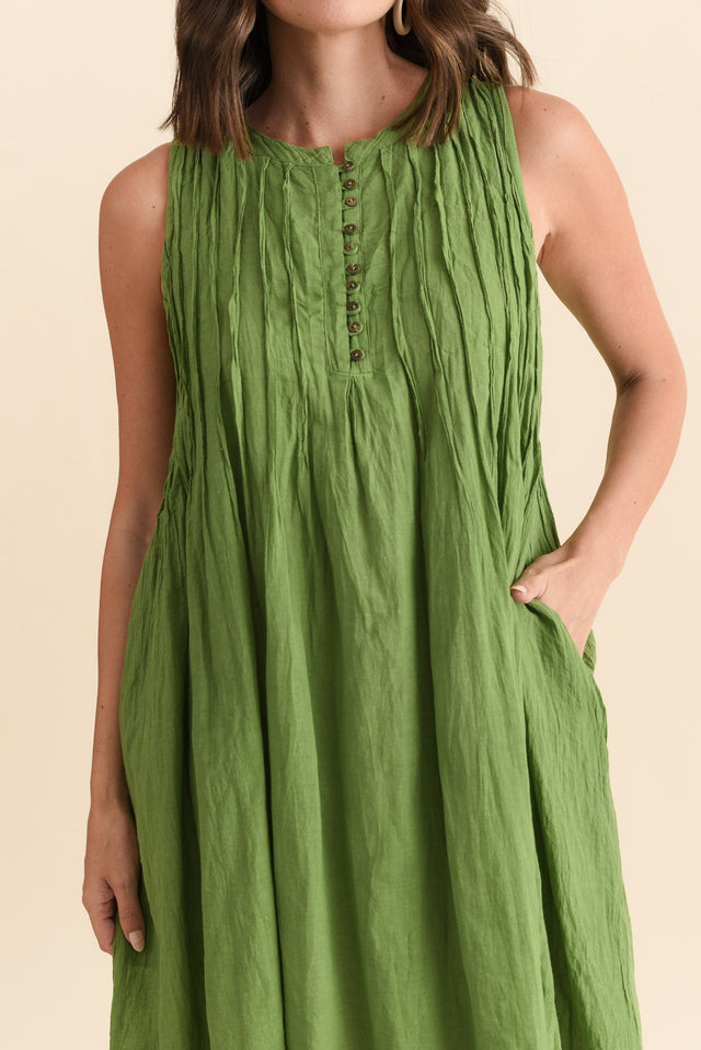 alt text|model:MJ image 6