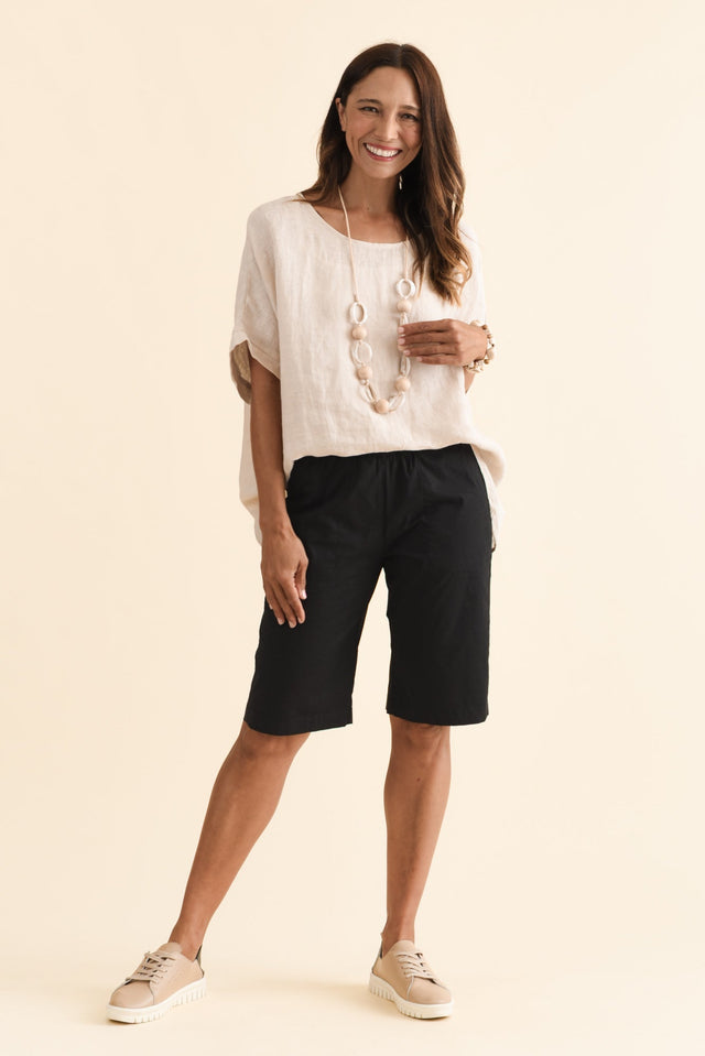 alt text|model:Cara image 7