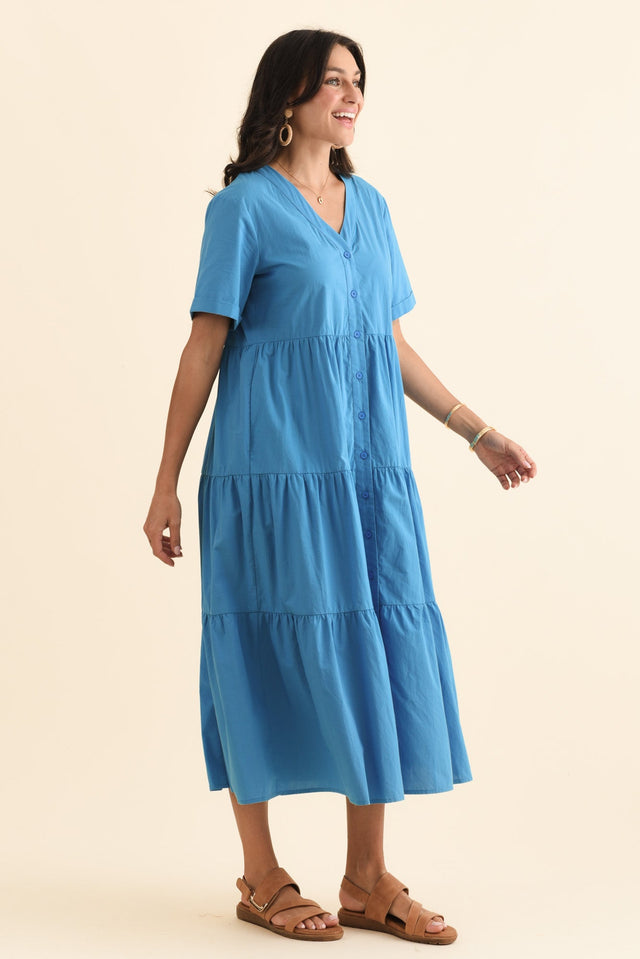 Winona Blue Cotton Button Dress,Brunette model,alt text|model:Brontie image 4