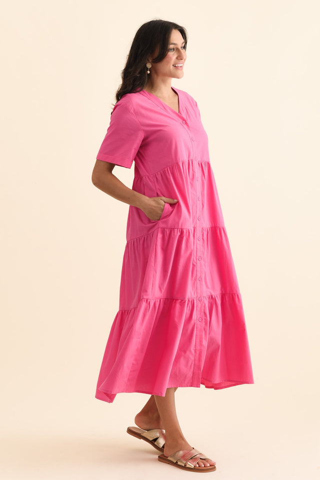 alt text|model:Brontie image 3