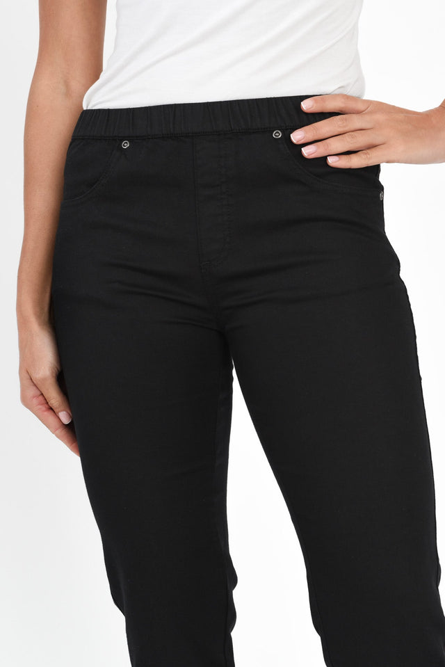 alt text|model:Brontie image 5