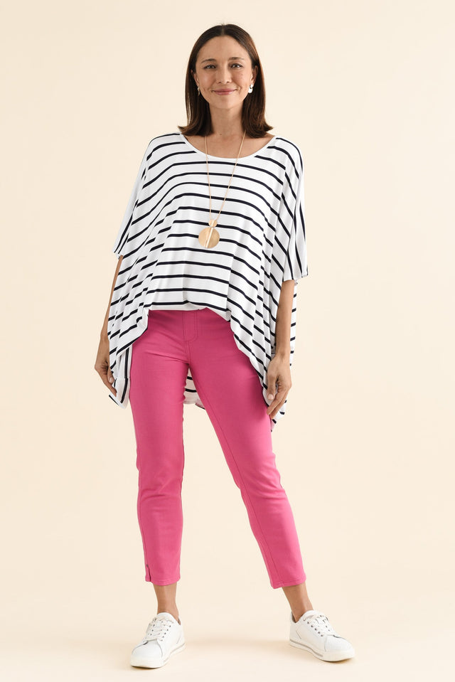 Winslet Hot Pink 7/8 Pants,brunette model,Full Outfit,alt text|model:Cara image 6
