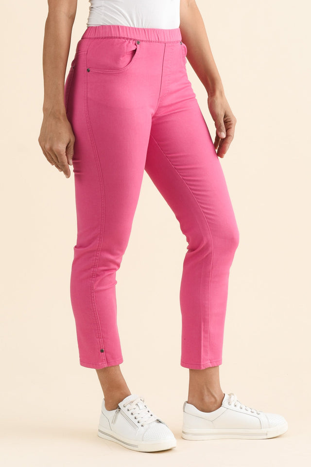 Winslet Hot Pink 7/8 Pants,brunette model,Side of Outfit,alt text|model:Cara image 3