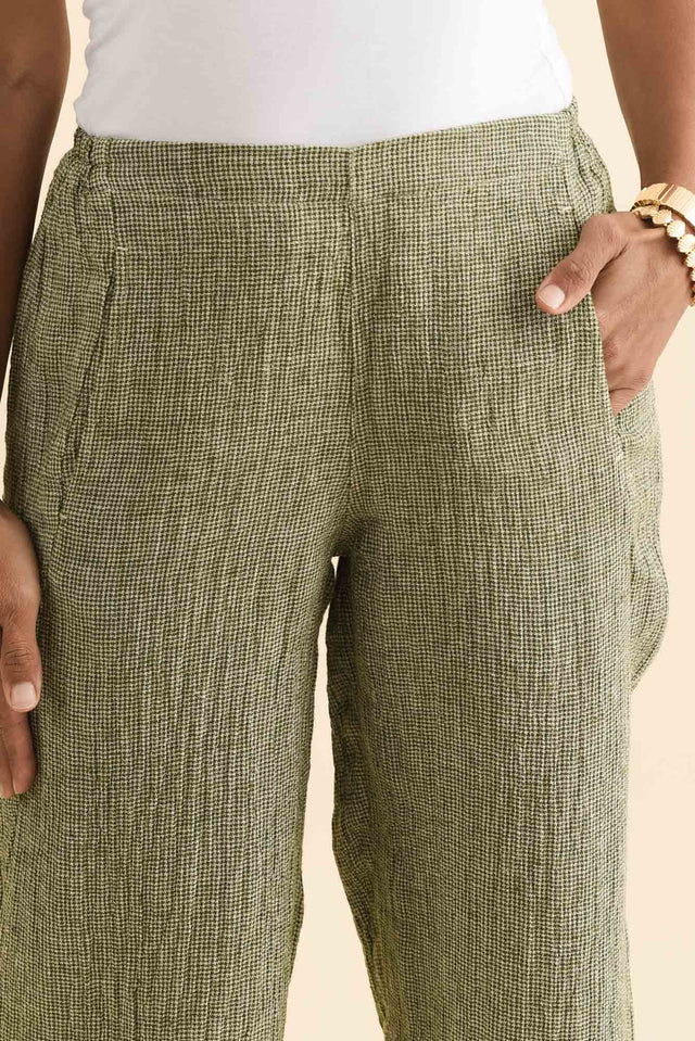 Xandra Sage Linen Pocket Pants,Brunette model,alt text|model:Cara image 6