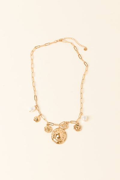 Yari Gold Necklace Necklace