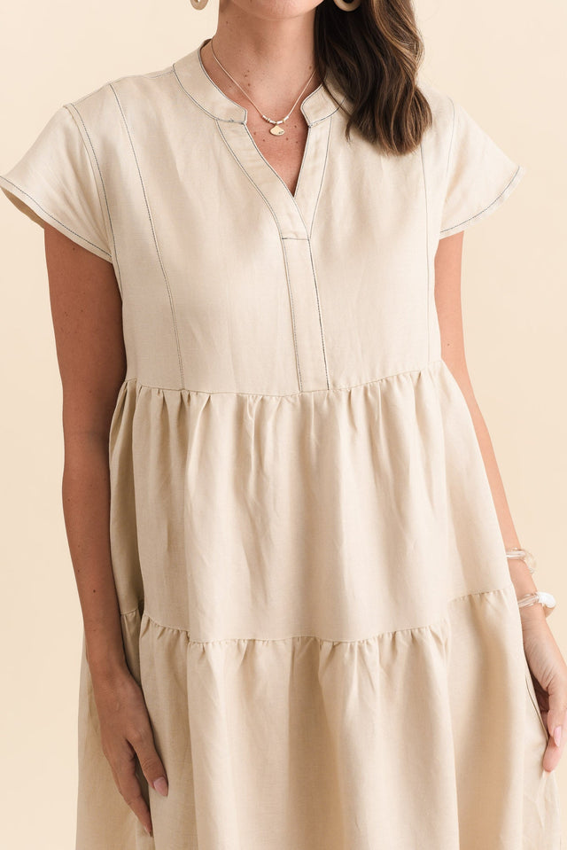 alt text|model:MJ image 7