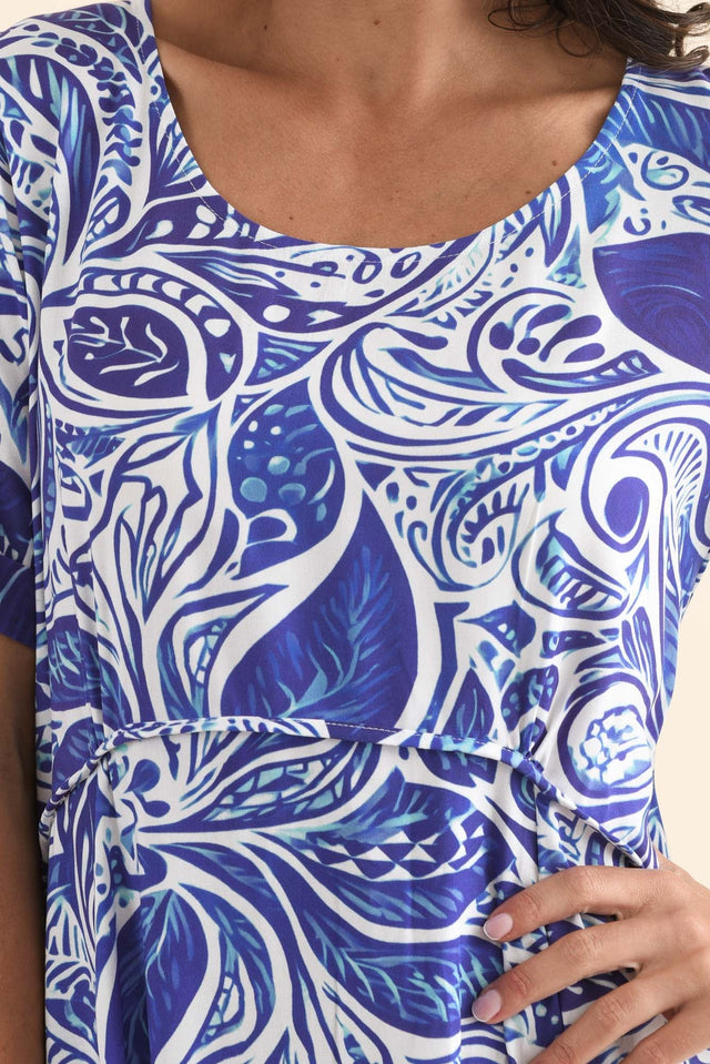 Zaelia Blue Leaf Crescent Dress,Detail,Brunette model,alt text|model:Brontie image 5