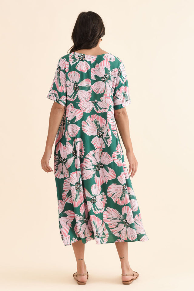 Zaelia Green Floral Crescent Dress,Back,Brunette model,alt text|model:Brontie image 4