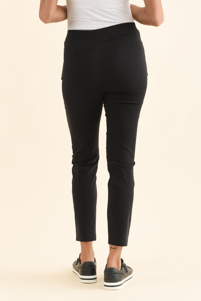 Zara Black Stretch 7/8 Pants,Back,Brunette model,alt text|model:Brontie image 5