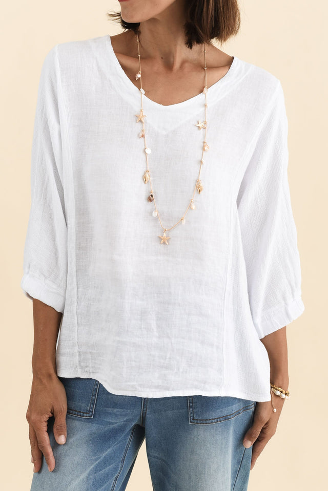Ziola White Linen Cotton Top,Brunette model,alt text|model:Cara image 6