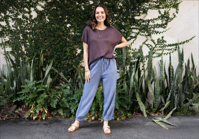 Linen Pants: The Effortless Summer Staple and How to Style Them