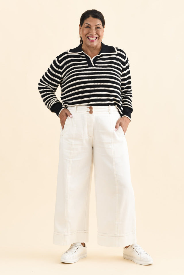 Carsen Cream Wide Leg Jeans,Brunette model,alt text|model:Pilita image 10