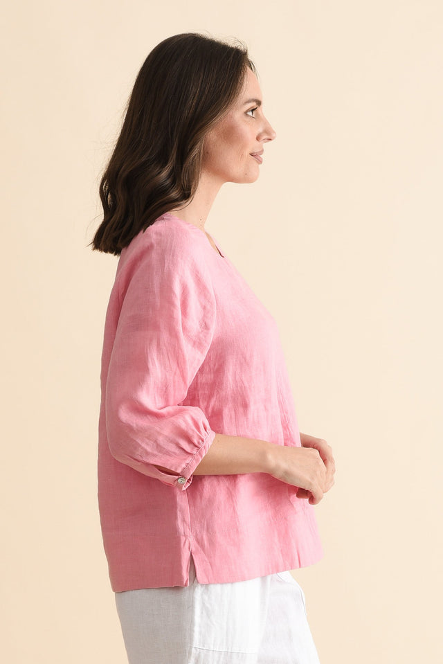 Addie Pink Linen Sleeved Top,Side,Brunette model,alt text|model:MJ image 3