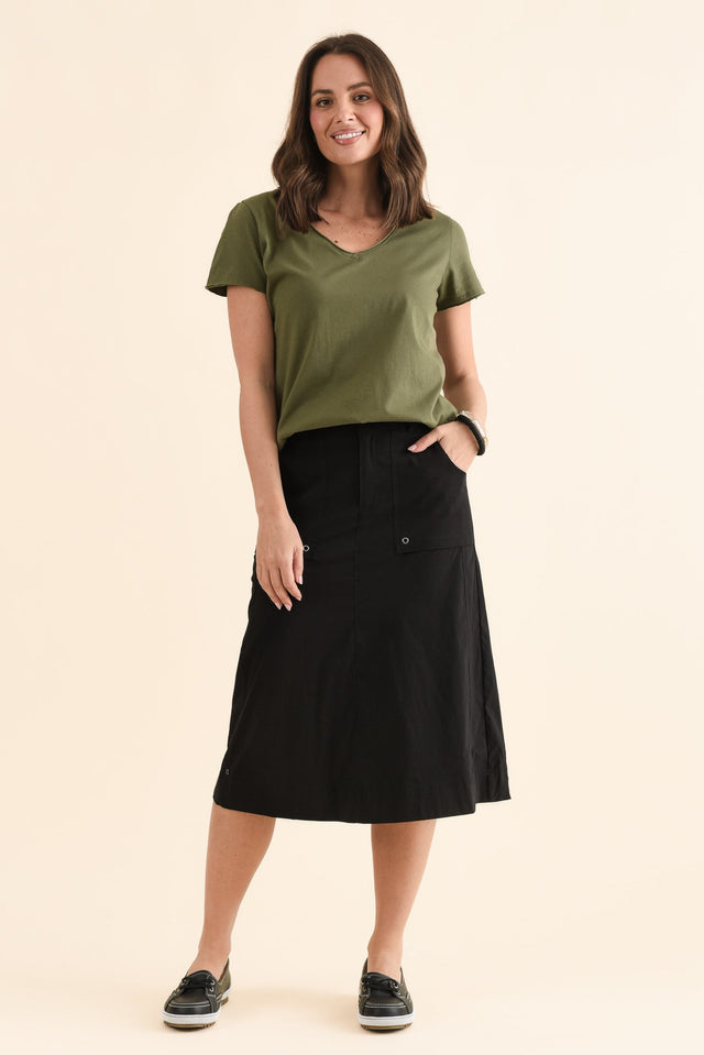 Air-Lite Black Stretch Cargo Skirt,Full Body,Brunette model,alt text|model:MJ image 6