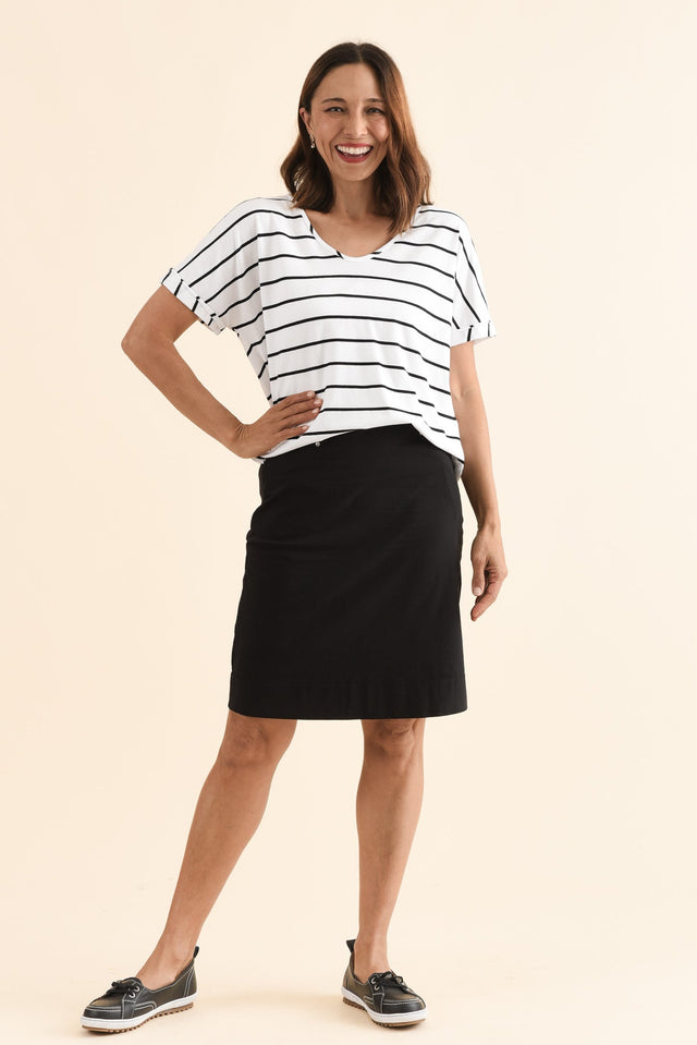 Air-Lite Black Stretch Pocket Skirt image 6