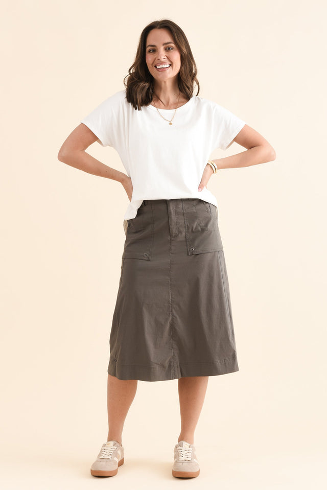 Air-Lite Olive Stretch Cargo Skirt,Full Body,Brunette model,alt text|model:MJ image 6