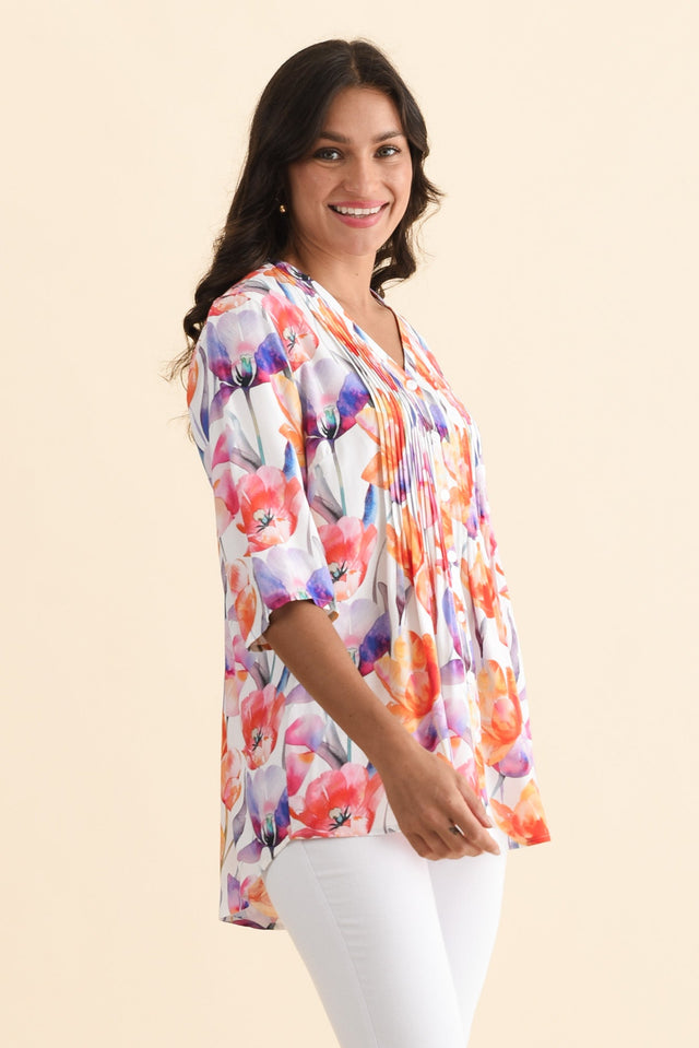 Alby Orange Flower Pleated Blouse,Brunette model,alt text|model:Brontie image 4