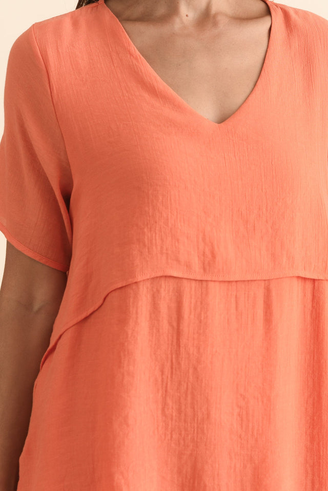 alt text|model:Cara image 6