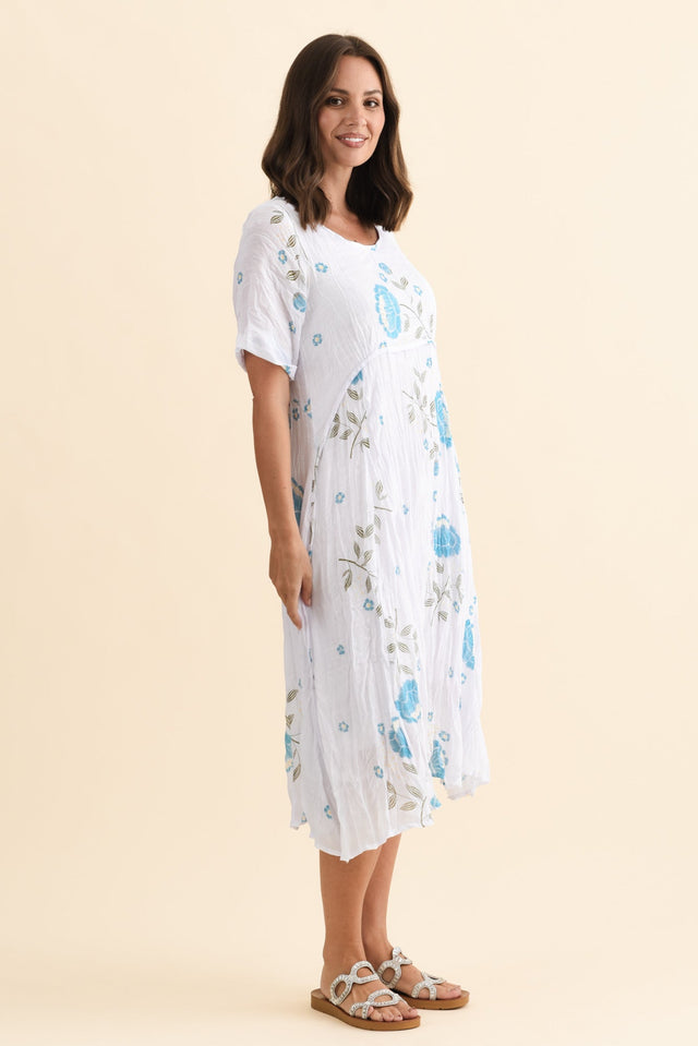 alt text|model:MJ image 3