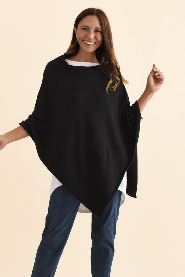 alt text|model:Cara image 2