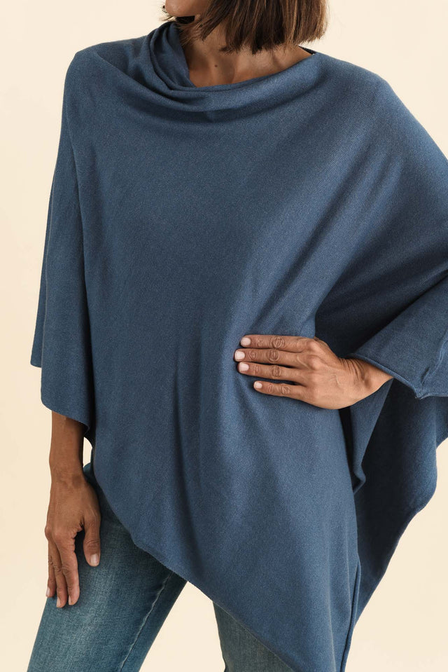 Amy Steel Wool Blend Poncho,Brunette model,alt text|model:Cara image 6