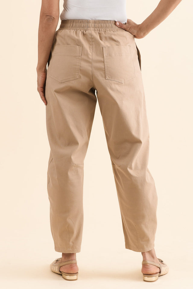 Andy Beige Cotton Barrel Pants,Back,Brunette model,alt text|model:Cara image 6