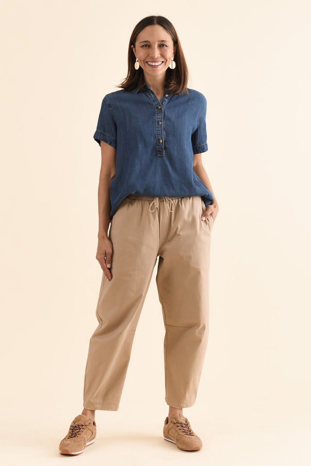 Andy Beige Cotton Cropped Barrel Pants,Full Body,Brunette model,alt text|model:Cara image 3