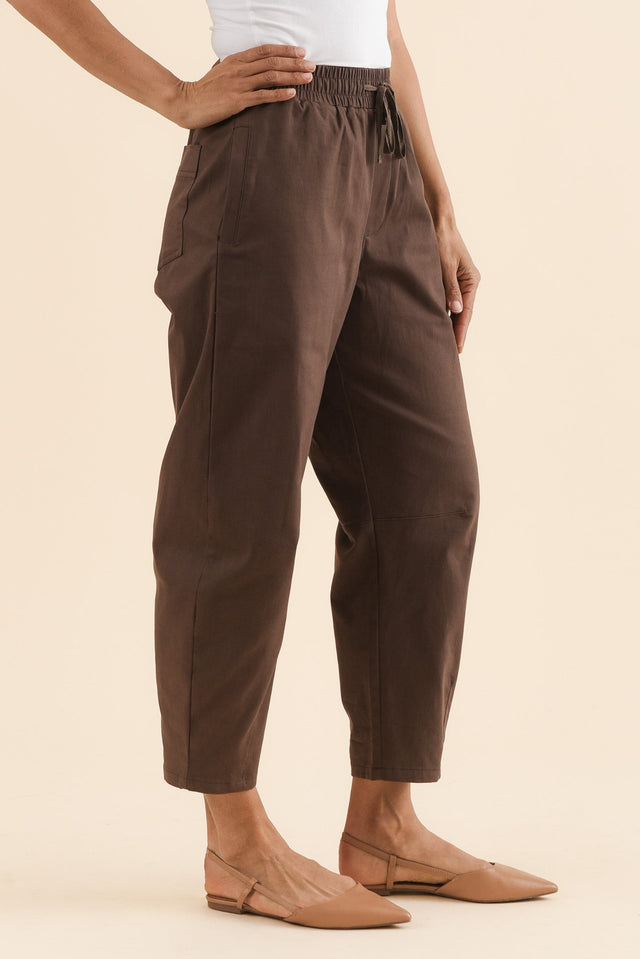 Andy Chocolate Cotton Cropped Barrel Pants,Side,Brunette model,alt text|model:Cara image 4