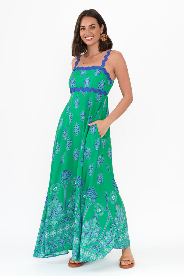 alt text|model:MJ image 7