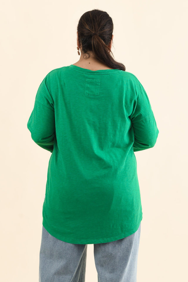 Annie Forest Green Cotton Top,Brunette model,alt text|model:Pilita image 11