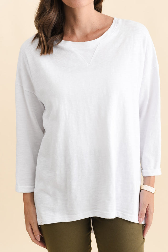 Annie White Cotton Top,Brunette model,alt text|model:MJ image 7